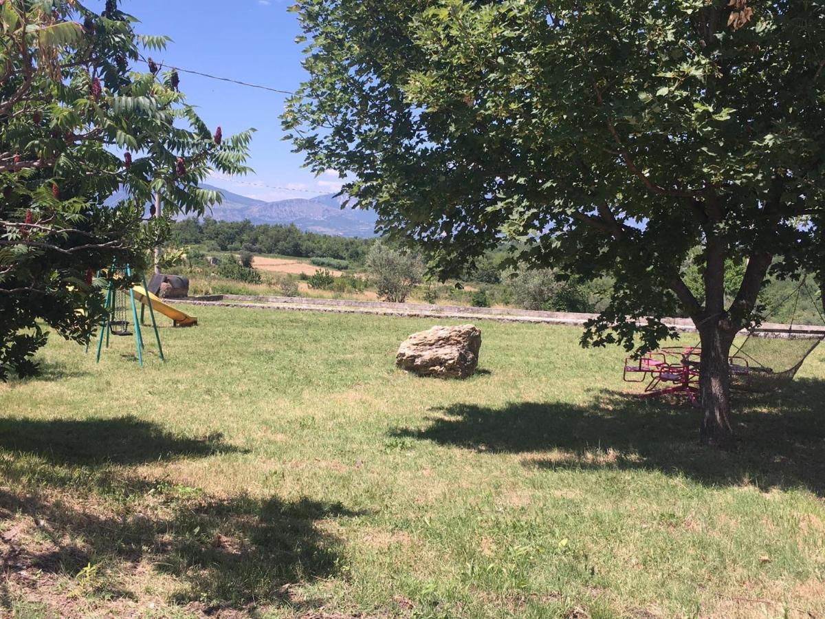 Bed&Breakfast La Ginestra Abbateggio Esterno foto